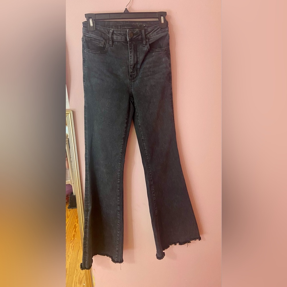 American eagle- size 2- high rise flare jeans